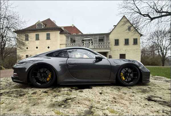 1:18 Porsche 911 GT3 Coupe Grau Edition +inkl.GT3 RS Optik Update